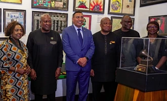 Prime Minister Andrew Holness and Culture Minister Olivia Grange on Monday evening accompanied the President of Ghana, John Mahama, on a tour of the iconic Bob Marley Museum.