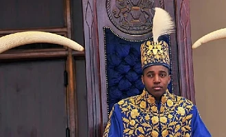 King Oyo ascended to the throne at the age of three but was crowned on reaching adulthood at 18 in 2010