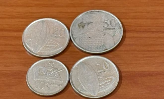 Bank of Ghana warns traders, transport operators against rejecting cedi coins