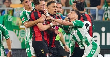 Bournemouth's Alex Scott and Real Betis' Antony were sent off after a clash during their pre-season friendly
